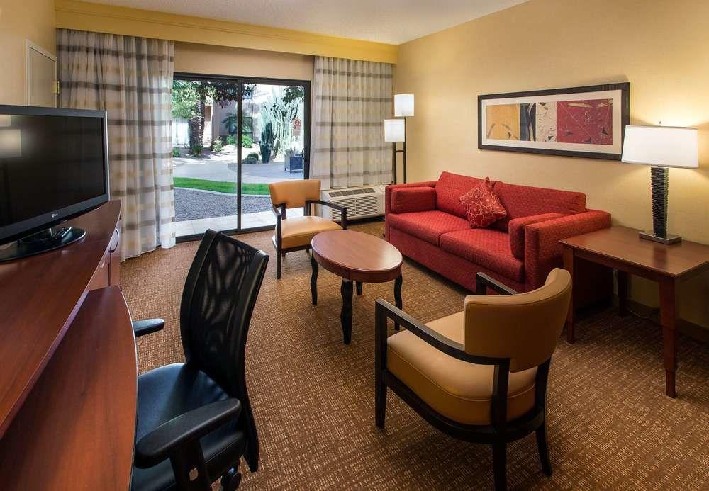 Courtyard By Marriott Phoenix Mesa Exteriör bild