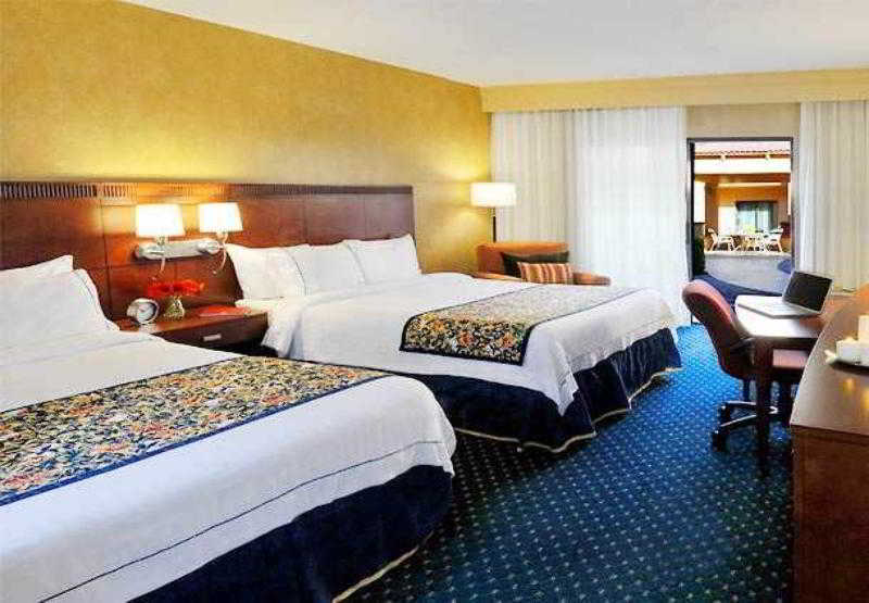 Courtyard By Marriott Phoenix Mesa Exteriör bild